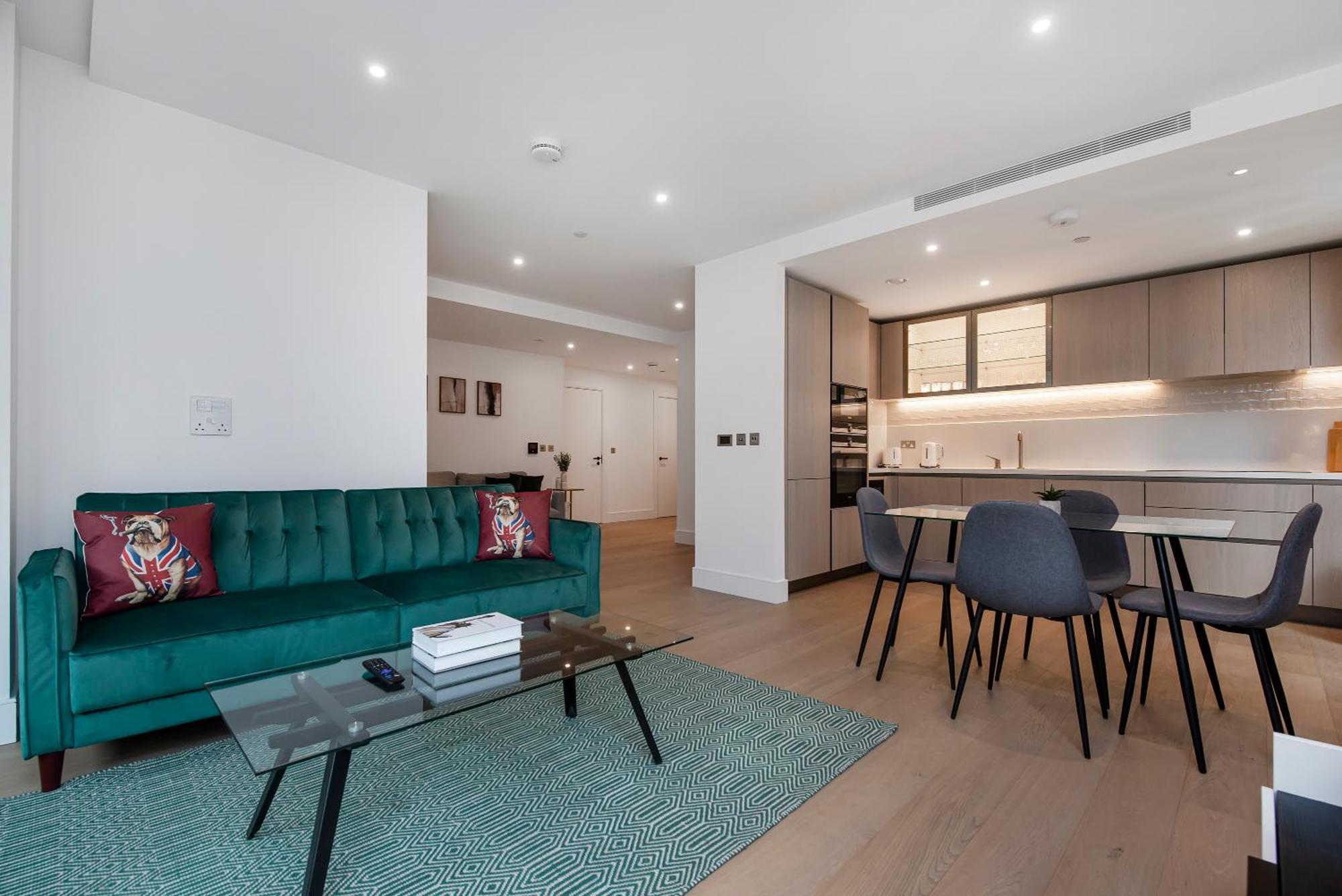 Lux And Large 2 Bed Battersea Power Station Appartamento